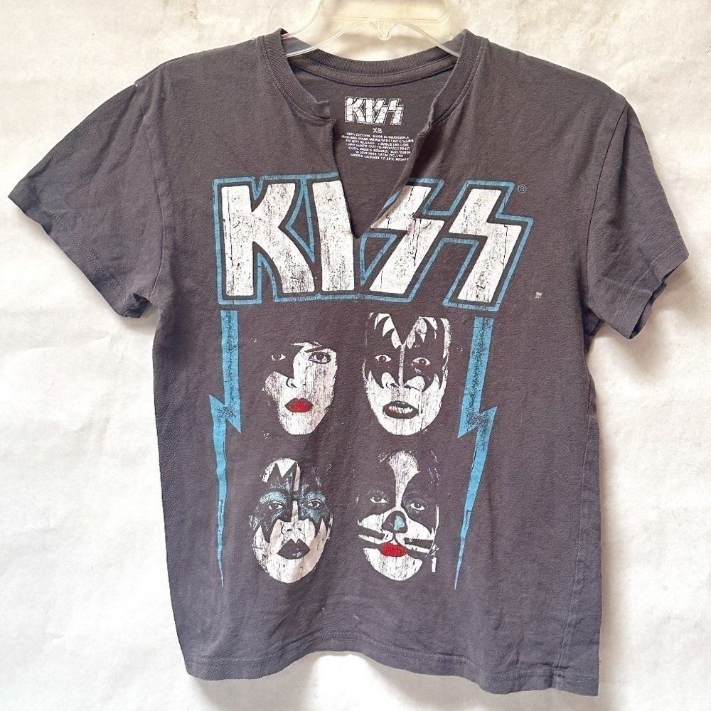 KISS Rock and Roll Rock Band Women Crop Top Short Sleeve Tee XS Top T Shirt